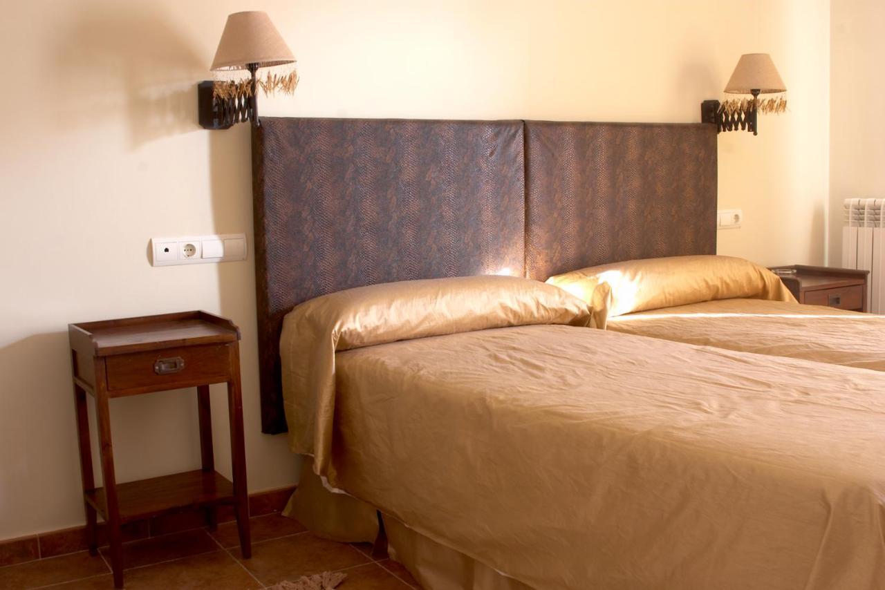Palacio De Monfarracinos Benavente Zimmer foto